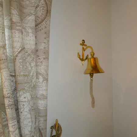 Onnens Hus - Burhave 03 בית נופש