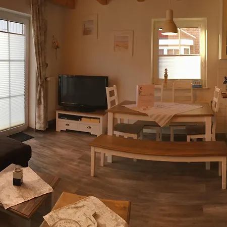 בית נופש Onnens Hus - Burhave 03 *